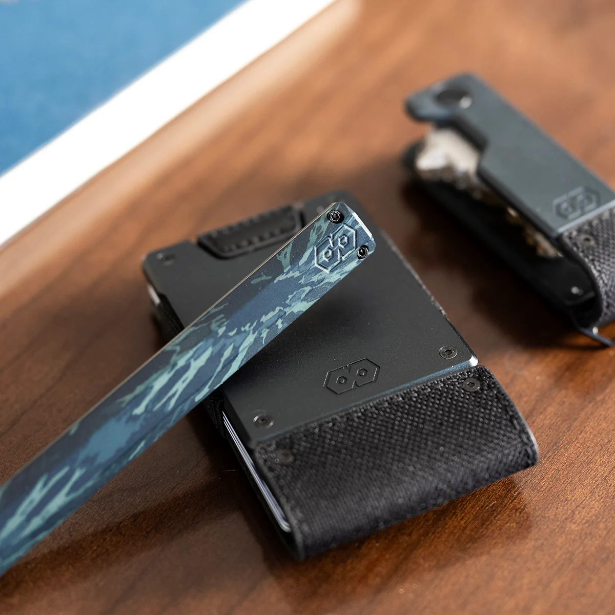 Exclusive VIP Vanguard Pen - Image 12