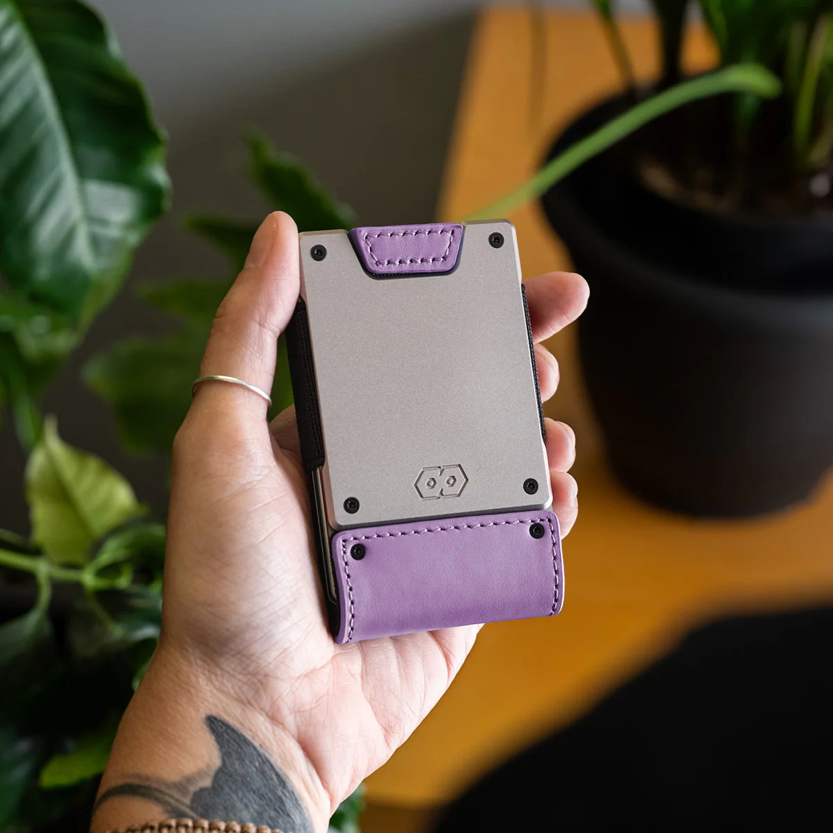 PROOF Wallet | The Lilac Bloom | Lilac Full Grain Leather & Satin Gunmetal - Image 3